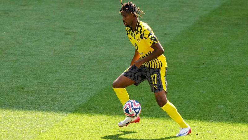 英超西汉姆联vs切尔西：多特蒙德接近切尔西的楚克乌梅卡