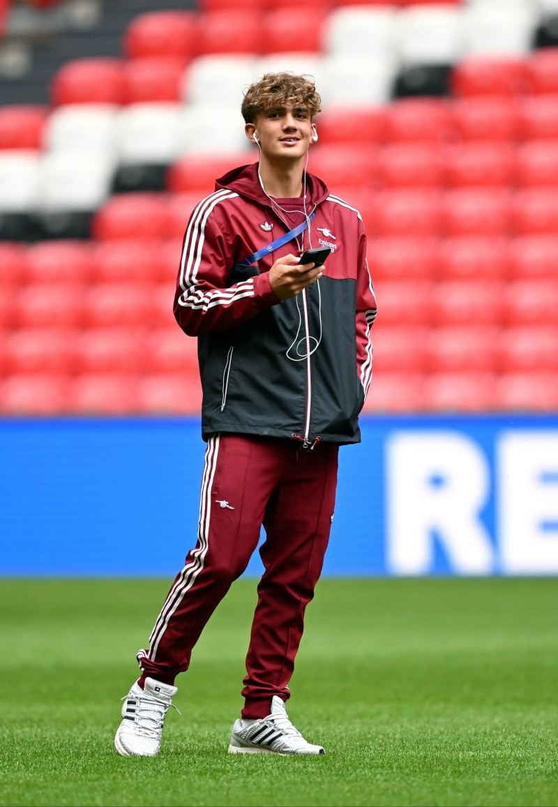 15岁天才！阿森纳欧冠藏不住了